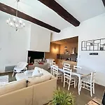 בית נופש Des Vignes Et *