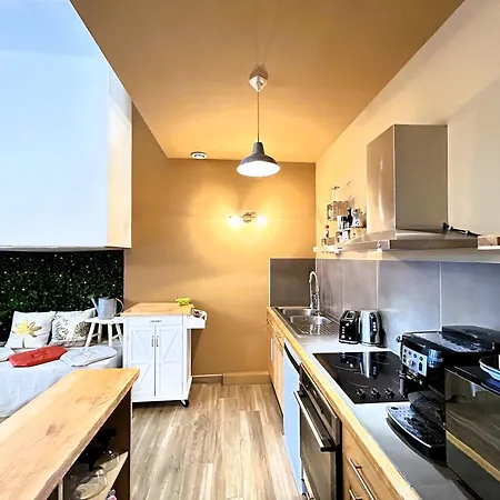 Des Vignes Et Quarante