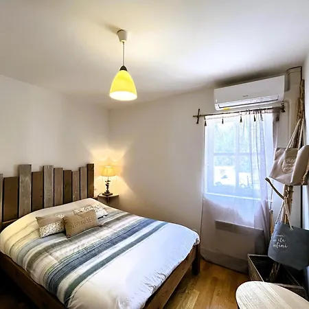 Des Vignes Et 度假居 *