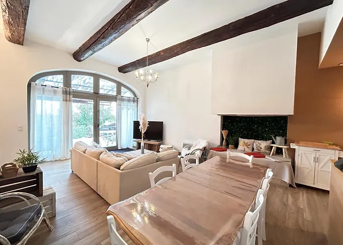 Des Vignes Et Сasa de vacaciones *