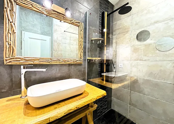 Des Vignes Et Сasa de vacaciones Quarante